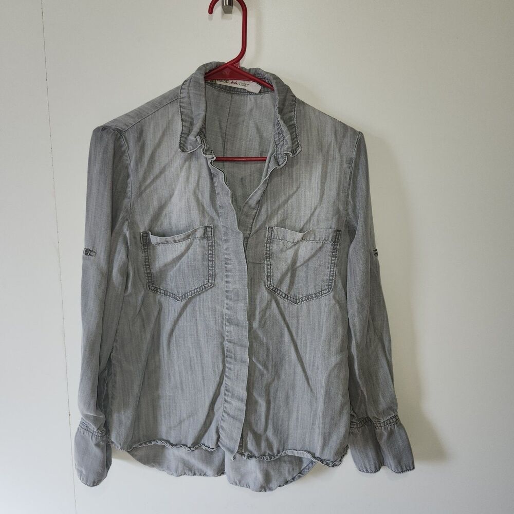 Chelsea & Violet Gray Button Women’s XS Boho Style Long Sleeve Casual Shirt